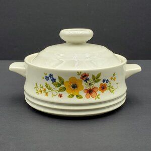 JMP Bake Serve'n Store Stoneware Sweet Flowers Casserole Mini Baker Lidded Dish